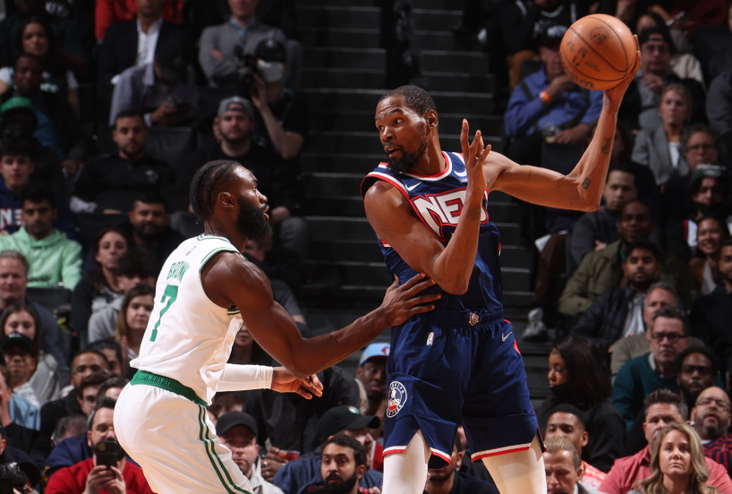 内维斯国家队和俱乐部近17场攻入11球，生涯此前146场仅进9球（内维斯火力暴涨：近17场进11球，生涯前146场仅9球）