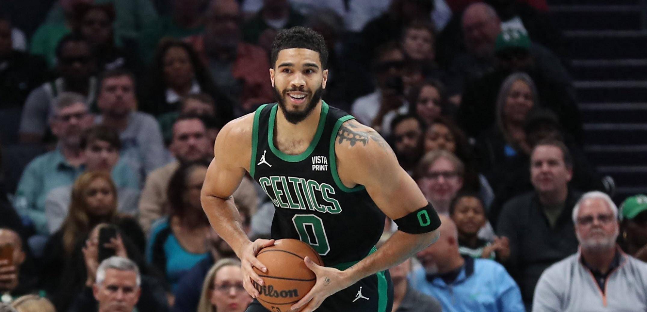 曼城斯特林末节进球助球队获胜（斯特林终场前破门助曼城取胜）