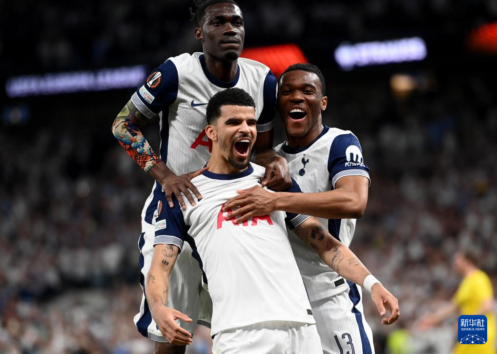 吉迪的全面爆发：三双数据背后的辉煌时刻