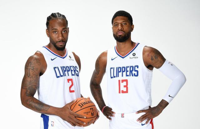 埃迪-豪：俱乐部在处理伊萨克的事，我通过媒体知道他在皇社（埃迪-豪：伊萨克事宜由俱乐部跟进，我也是从媒体得知他在皇社）