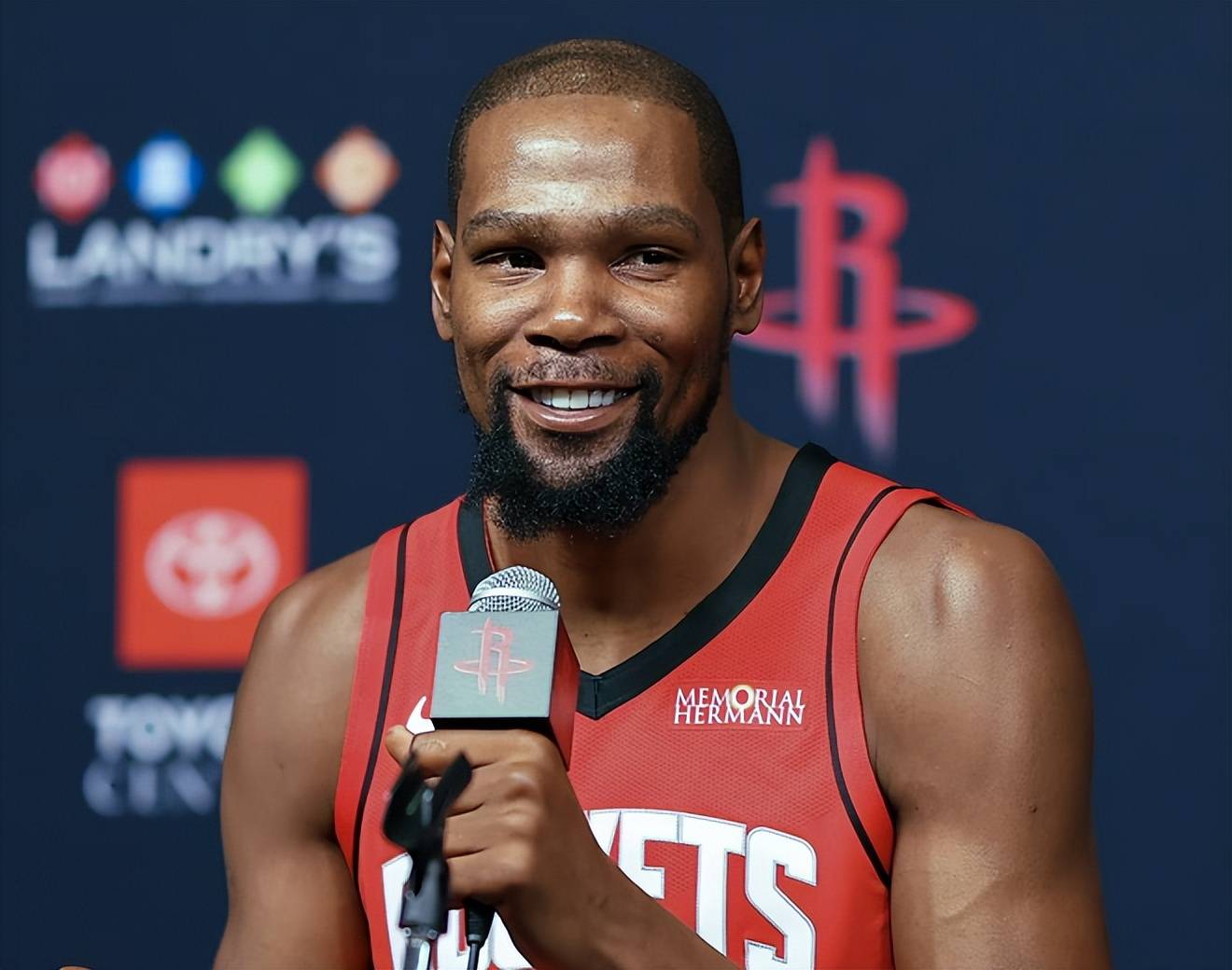 21世纪五大联赛外场球员出场时间榜：C罗、拉莫斯、梅西前3（本世纪五大联赛外场球员出场时间排行榜：C罗、拉莫斯、梅西位列前三）