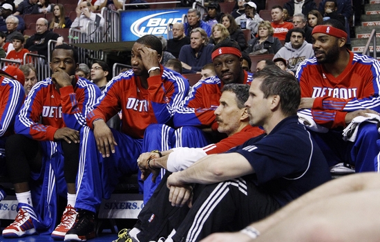 世亚预战报：伊拉克2-1补时绝杀阿联酋，总比分3-2晋级（世亚预快报：伊拉克补时2-1击败阿联酋，累计3-2强势晋级）