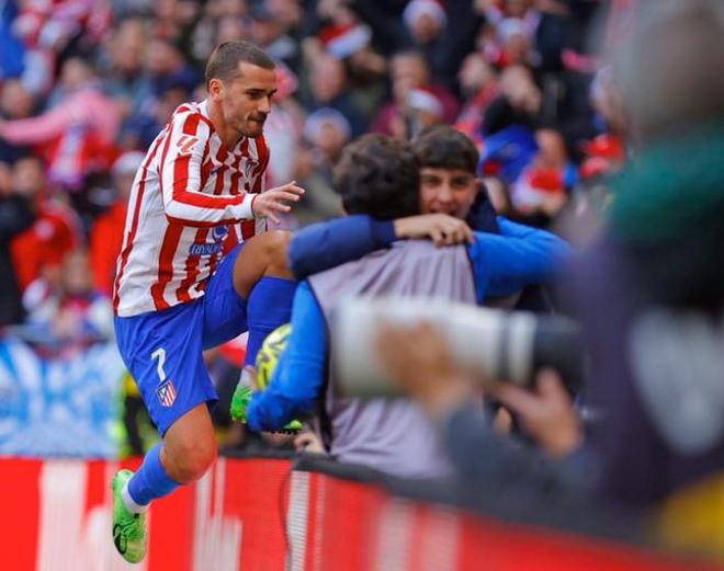 吉迪谈防特雷·杨绝平：我们预判了他想造犯规，我努力避开他（吉迪谈防守特雷·杨关键绝平：我们预判他会搏犯规，我尽力避免身体接触）