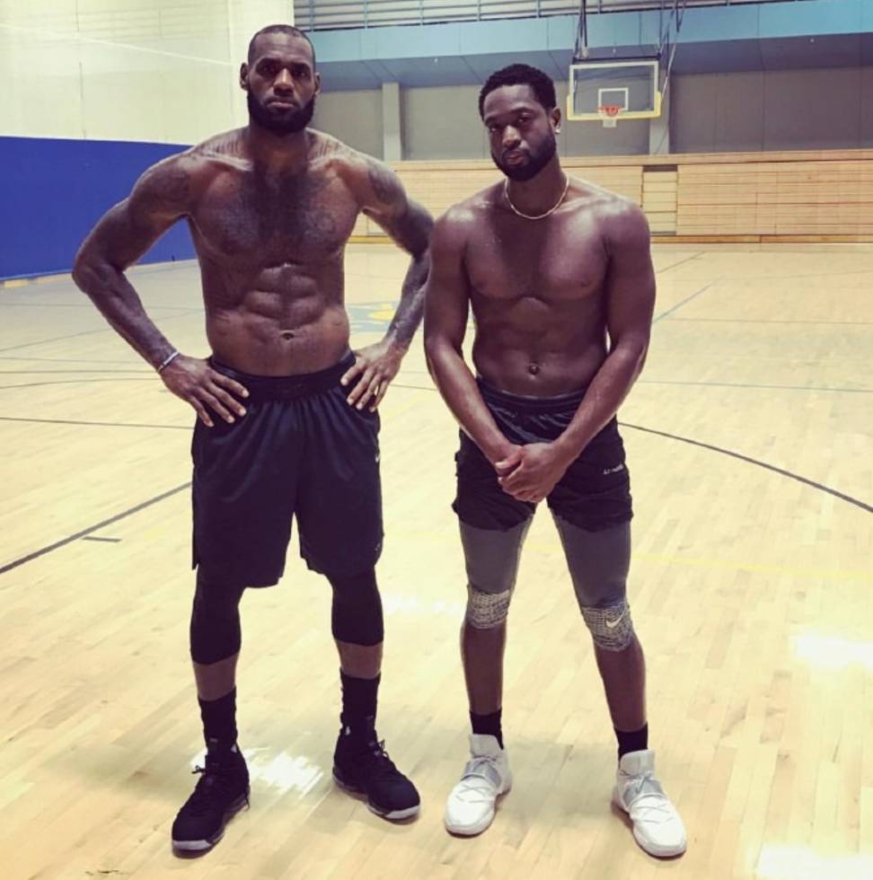 巴塞罗那理发师：欧洲杯期间，费尔明专门打电话让我给他理发（巴萨理发师称：欧洲杯期间，费尔明特意来电约我剪发）