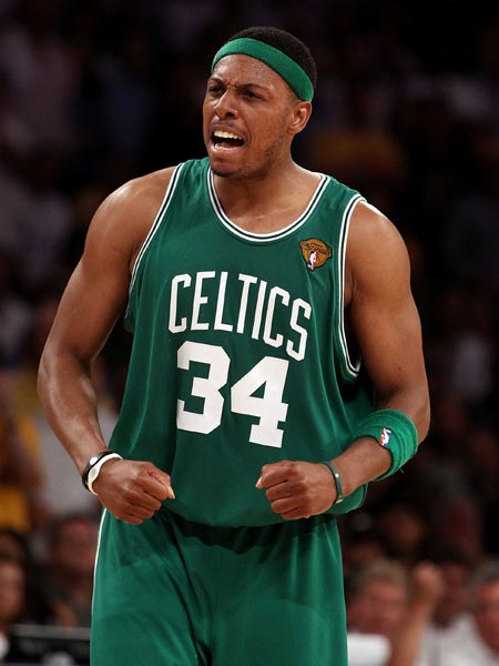 中超：北京国安3-2击败深圳队（中超焦点战：北京国安3比2力克深圳队）