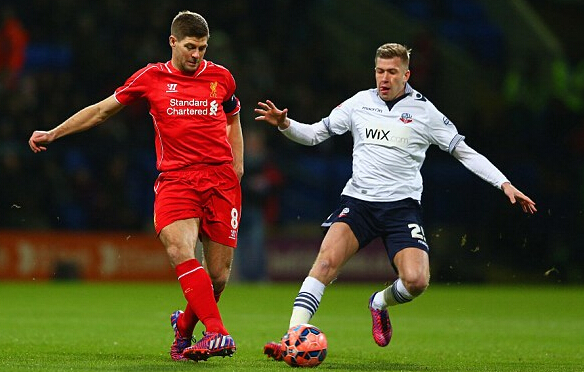 官方：因装备质量未达预期，加蓬国家队终止与PUMA合作（加蓬国家队宣布与PUMA解约：装备质量未达标）