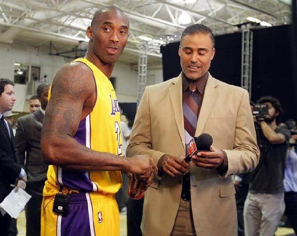 记者：赫伊森左大腿超负荷，周末出战赫罗纳同样存疑（记者称赫伊森左大腿负荷过大，周末对阵赫罗纳出场成疑）