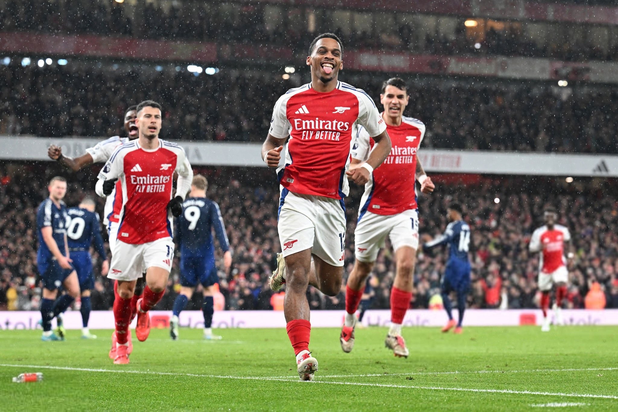 哈珀与卡斯尔的交流：赞美与激励（哈珀与卡斯尔的对话：称赞与鼓舞）