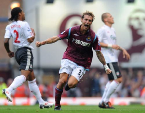 图拉姆对伤兵满营利物浦保持警惕期待国际米兰在欧冠联赛接受考验（图拉姆警惕伤兵缠身的利物浦，盼国际米兰在欧冠迎来检验）