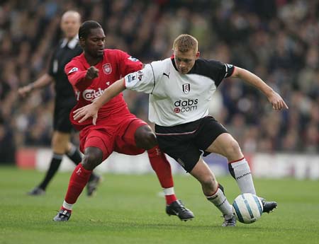 奥斯卡、巴尔加斯赛季前离队，武磊长期伤缺，但海港仍夺冠军（季前失去奥斯卡和巴尔加斯，武磊久伤缺阵，海港仍然问鼎冠军）